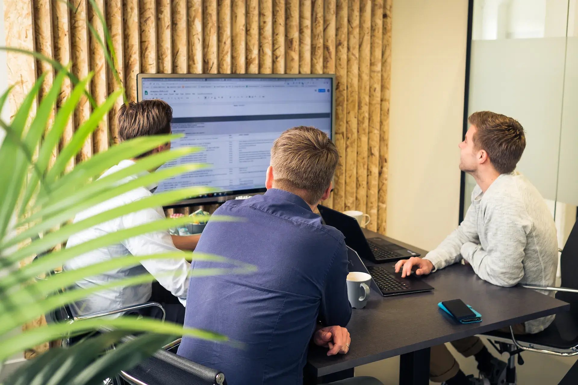 _w1920LevelUpGroup-2382